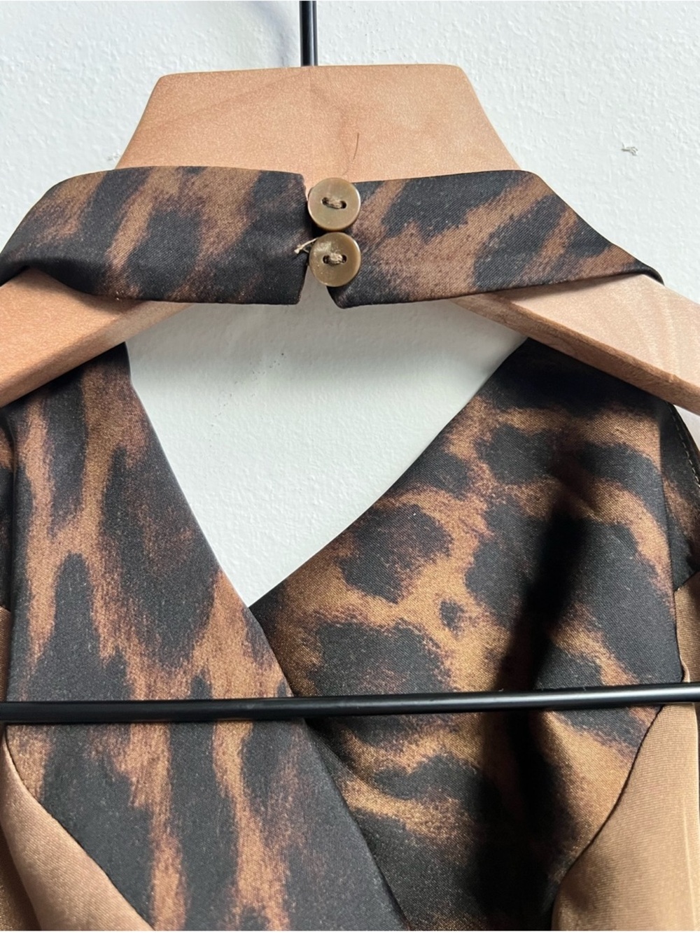 Aritzia Ten Audience Satin Mini Halter Dress 6 Animal Leopard Print Cello Brown - Picture 4 of 5